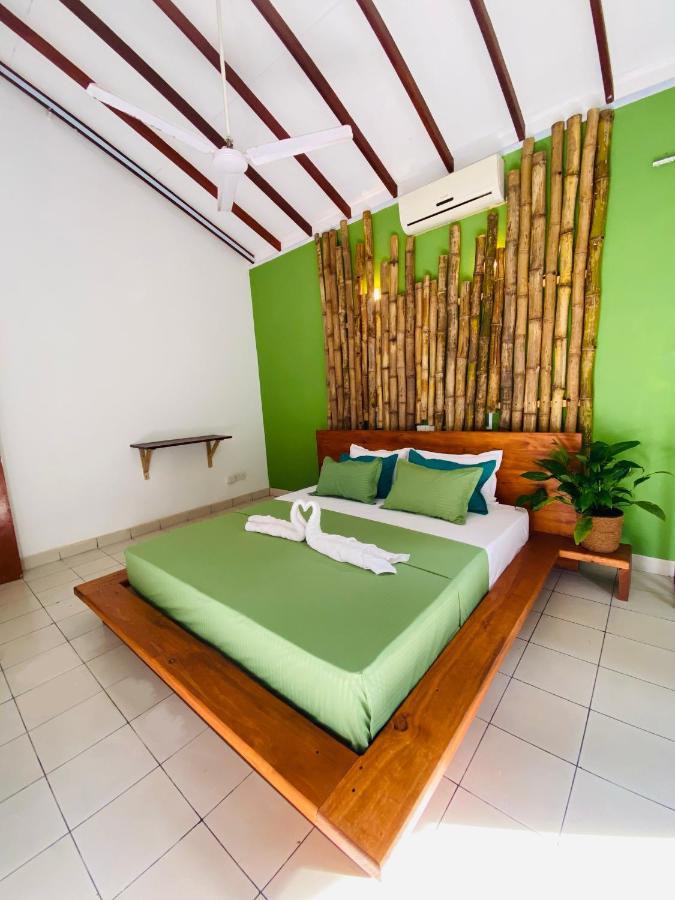 Surf N Spice - Hiriketiya Hotel Dikwella Luaran gambar