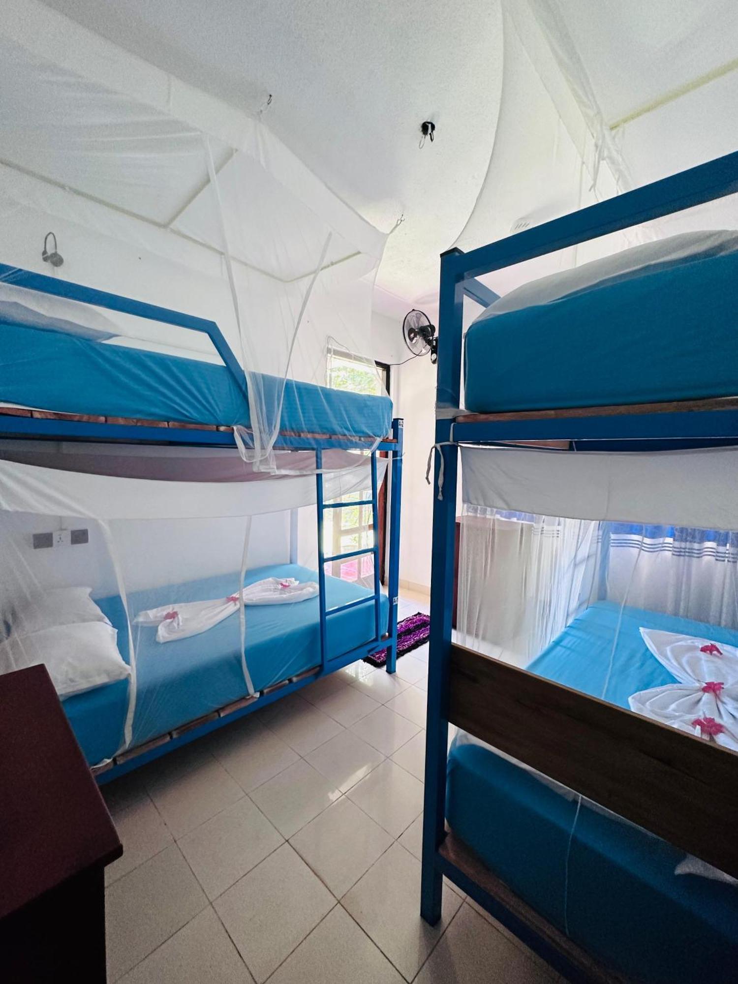 Surf N Spice - Hiriketiya Hotel Dikwella Luaran gambar